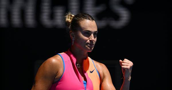 Aryna Sabalenka avanza a cuartos de final.