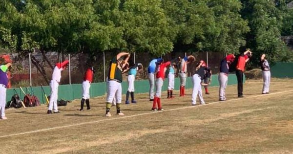 Los jóvenes mostraron sus cualidades tanto a la defensiva como a la ofensiva.