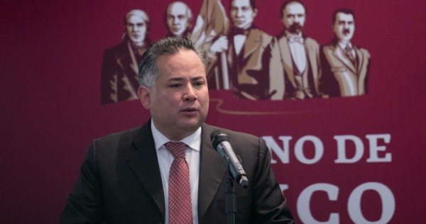 Se ha ido cercando a Peña, pero aún no hay denuncias formales contra él, afirma Santiago Nieto