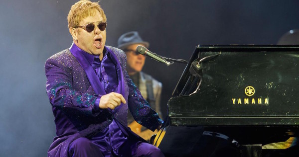 Soy europeo, no un estúpido colonialista inglés, dice Elton John al criticar el Brexit