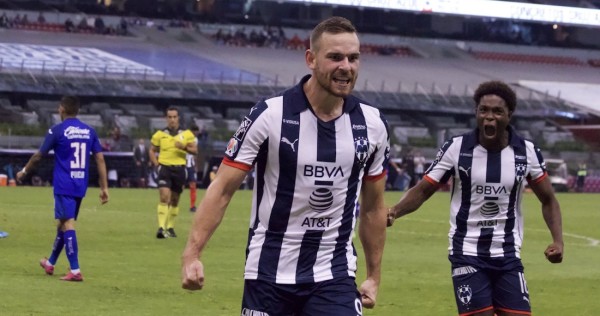 Janssen llegó al Monterrey a finales de 2019 proveniente del Tottenham inglés, para ayudar a la institución a ganar su quinto título de Liga.