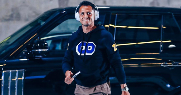 Chicharito asegura que es uno de los mejores jugadores del mundo