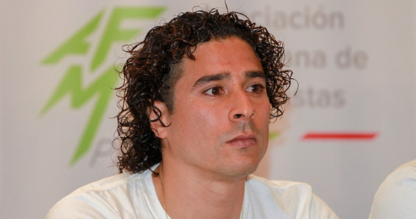 Guillermo Ochoa regresa al futbol mexicano.