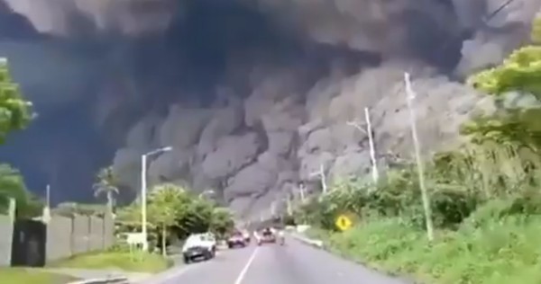 Deja al menos seis muertos y 20 heridos la erupción del volcán de Fuego en Guatemala