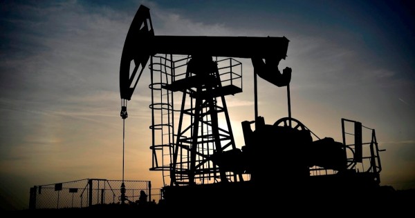 La OPEP acuerda recorte en producción de barriles; México se retira de la videoconferencia