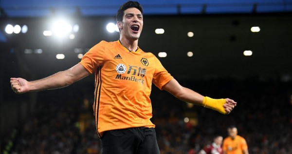 Raúl Jiménez suena para llegar a otro club en el próximo mercado de fichajes. Foto: Twitter vía @Raul_Jimenez9