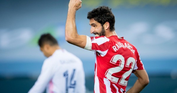 Un doblete de Raúl García dejó al Real Madrid sin su primer título. Foto: Twitter @AthleticClub