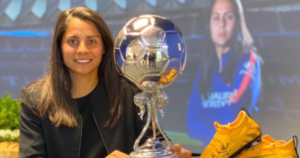 La lateral mexicana se incorporó al Real Madrid tras finalizar su vínculo con el Atlético de Madrid. (Twitter: @KentiRobles)