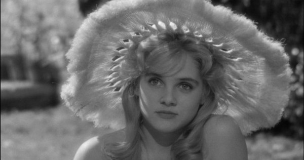 Sue Lyon, actriz que dio vida a Lolita en el clásico de Stanley Kubrick, fallece a los 73 años