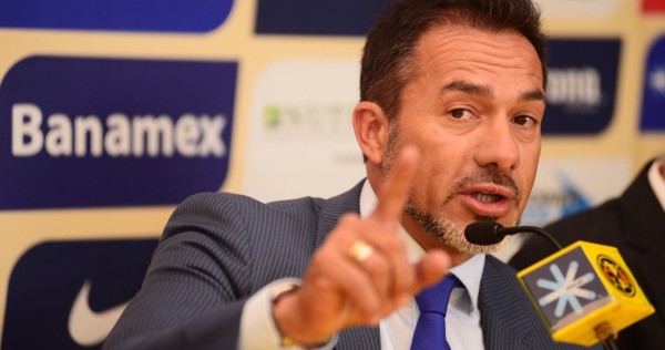 AUDIO revela que Gustavo Matosas habría pedido dinero por fichaje de jugador