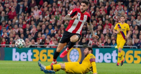 Con gol de último minuto, el Athletic de Bilbao vence al Barcelona y lo elimina de la Copa del Rey