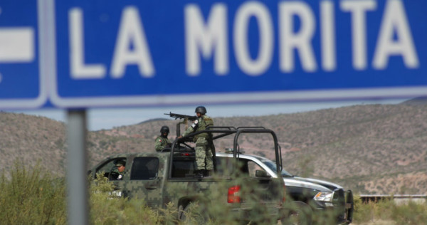 Adiós a México: Unos 100 miembros de los LeBarón dejan sus tierras en caravana y se internan en EU