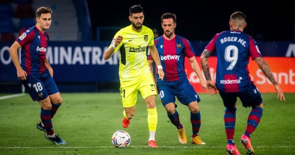 El Atlético de Madrid se mantiene en la cima de la liga pese al empate. Foto: Twitter @LevanteUD