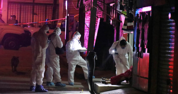 Último mes de EPN confirma violencia inédita en México