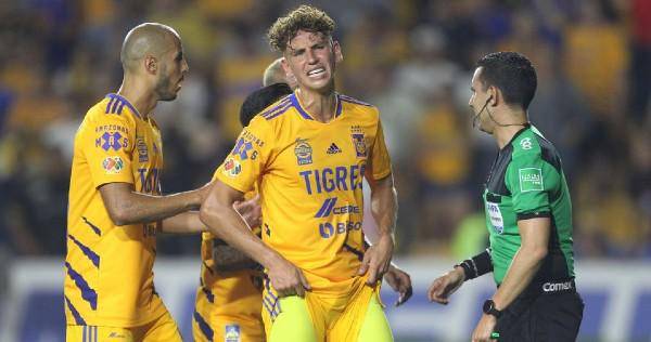 Tigres usó alineación indebida.