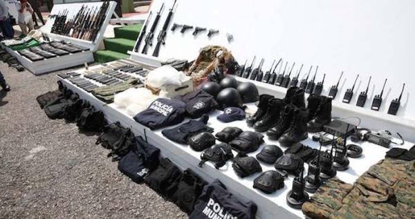 FGR asegura miles de balas, armas y cargadores en Sinaloa, Jalisco y CDMX