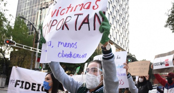 Extinción de fideicomisos golpea a víctimas: suspenden apoyos económicos mensuales