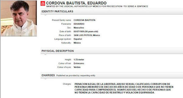 Interpol emite ficha roja contra Córdova, cura pederasta prófugo desde hace 2 años
