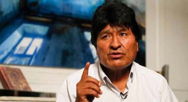 En los hechos, aún soy Presidente; la Asamblea no ha aceptado mi renuncia: Evo Morales