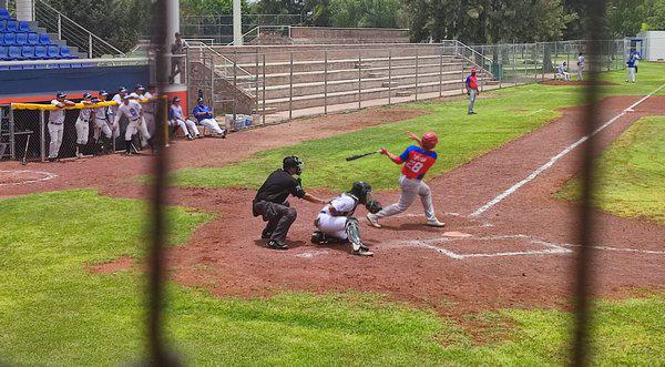 $!Dos peloteros cubanos se fugan de su equipo durante Panamericano en Aguascalientes