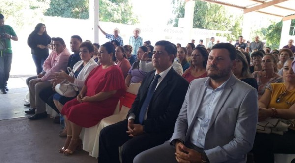 Nombra Aglaee Montoya a sus funcionarios del Ayuntamiento de Angostura