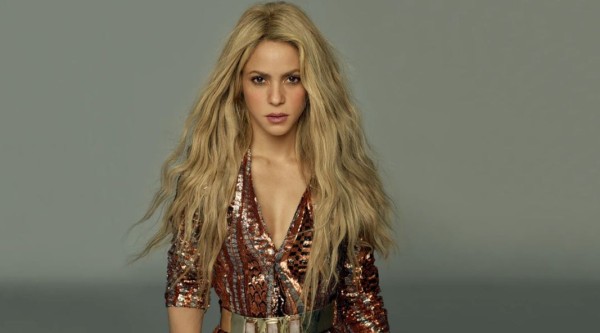 Shakira es tendencia por los 25 años de su disco Pies descalzos