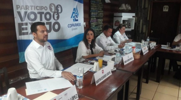 Tras debate, firman agenda ciudadana aspirantes a Alcalde de Guasave