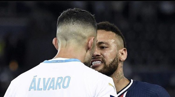 La confrontación completa entre Neymar y Álvaro en la que se acusa un acto racista es exhibida en video