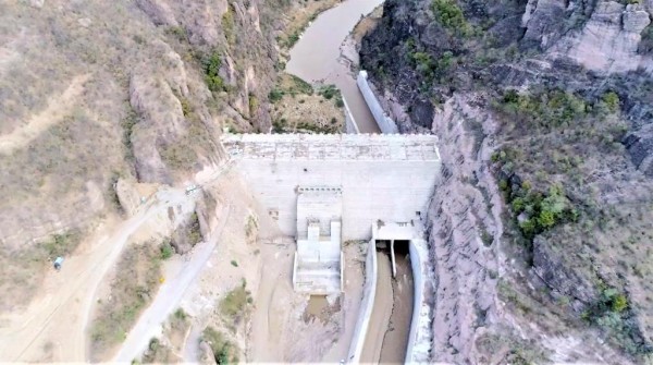 CEMEX participa en construcción de presa en Noroeste de México