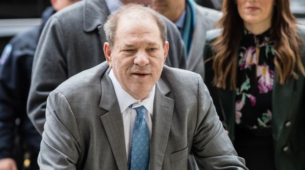 Harvey Weinstein es hallado culpable de dos cargos sexuales