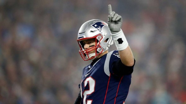 Tom Brady manda señales sobre su futuro