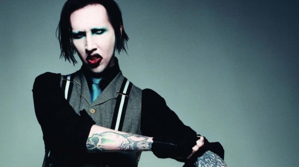 Tras la denuncia de Evan Rachel Wood, Marilyn Manson se queda sin disquera