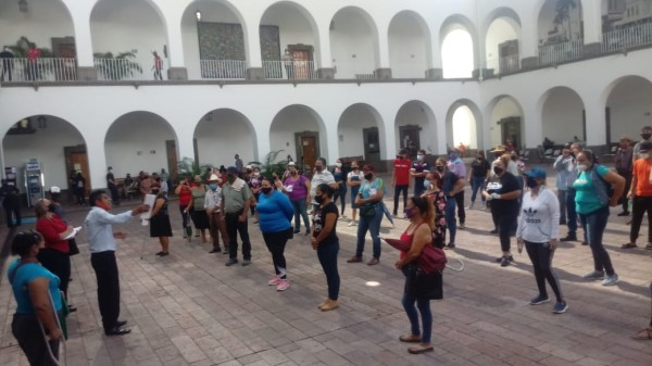 Piden antorchistas la regularización de colonia en Culiacán