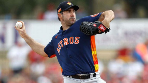 Justin Verlander abandona salida por lesión en el tríceps