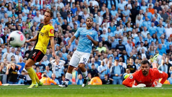 El Manchester City vapulea 8-0 al Watford en la Premier League