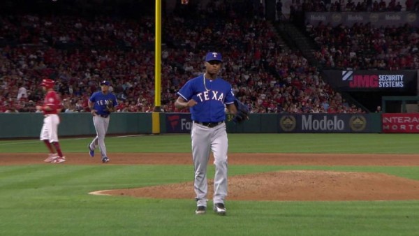 José Leclerc recibe extensión de cuatro años de Rangers de Texas