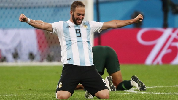 Gonzalo Higuaín se despide de la selección argentina