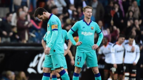 Lionel Messi y Frenkie de Jong no estarán con el Barcelona en el duelo de este martes dentro de la Champions League.