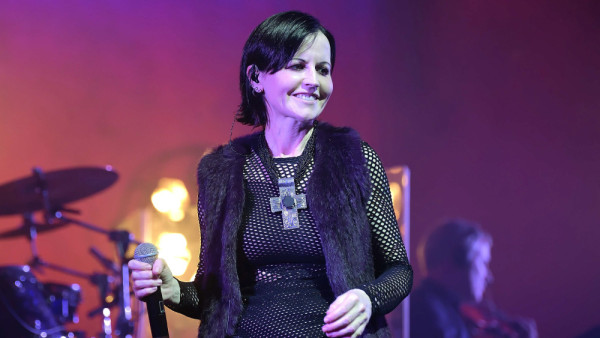 Revelan las causas de la muerte de Dolores O'Riordan