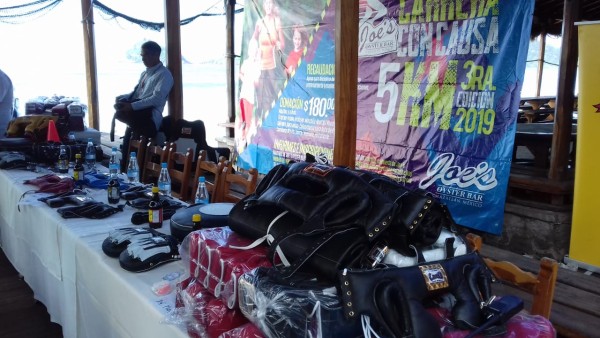 Gimnasios de boxeo en Mazatlán recibe apoyo de material