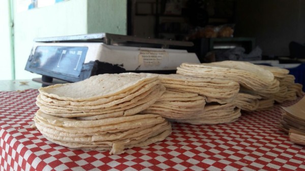 'Ahora nos va a tocar una tortilla por persona'