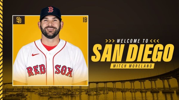 Mitch Moreland pasa de Medias Rojas a Padres