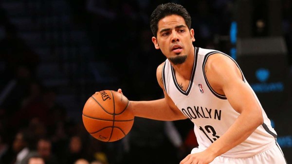 Jorge Gutiérrez jugará una temporada más en la NBA
