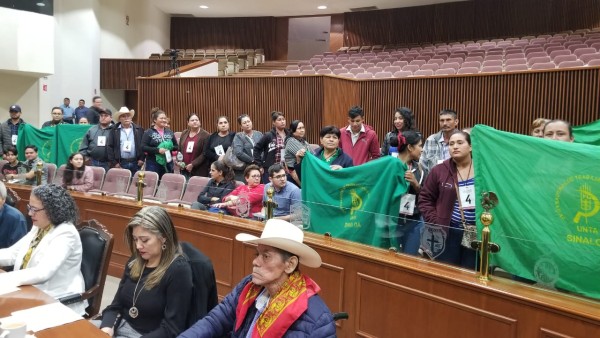 UNTA reclama en el Congreso de Sinaloa programas abandonados y acciones de vivienda