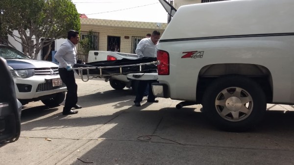 En Mazatlán, hombre muere atacado por unos perros