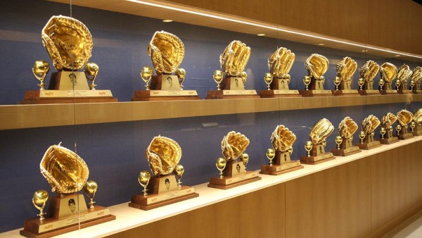 Se anuncia la lista de los ganadores de los Guantes de Oro. (Foto: MLB)