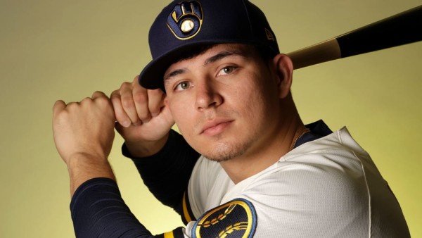 Luis Urías reanuda sus entrenamientos en las Mayores