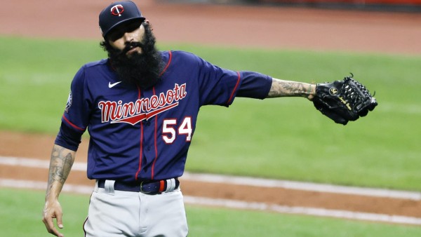 Sergio Romo firma por un año con los Atléticos de Oakland