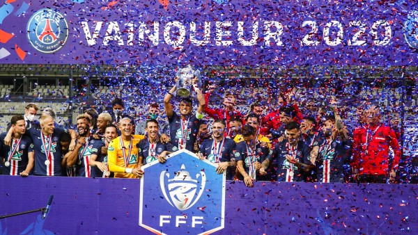 PSG gana una dolorosa Copa de Francia
