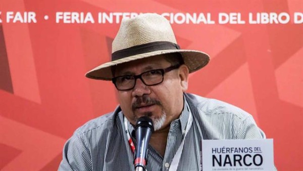 'Narcopolítica tiene de rodillas' al Gobierno, dice viuda de Javier Valdez